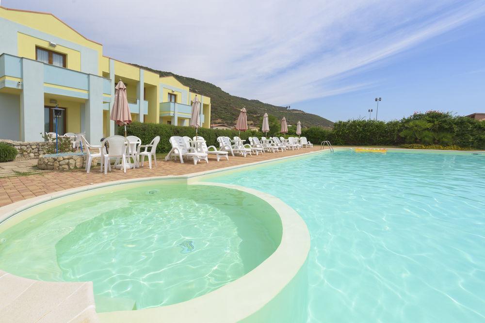 Resort Isola Rossa Боза Екстер'єр фото